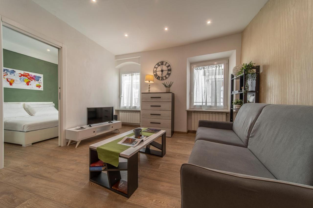 Door22 - Apartment In S. Lorenzo ฟลอเรนซ์ ภายนอก รูปภาพ